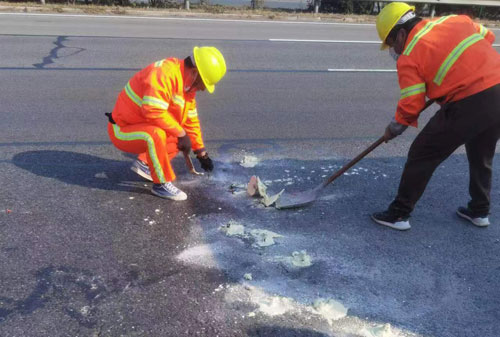 澄江公路下沉注浆加固